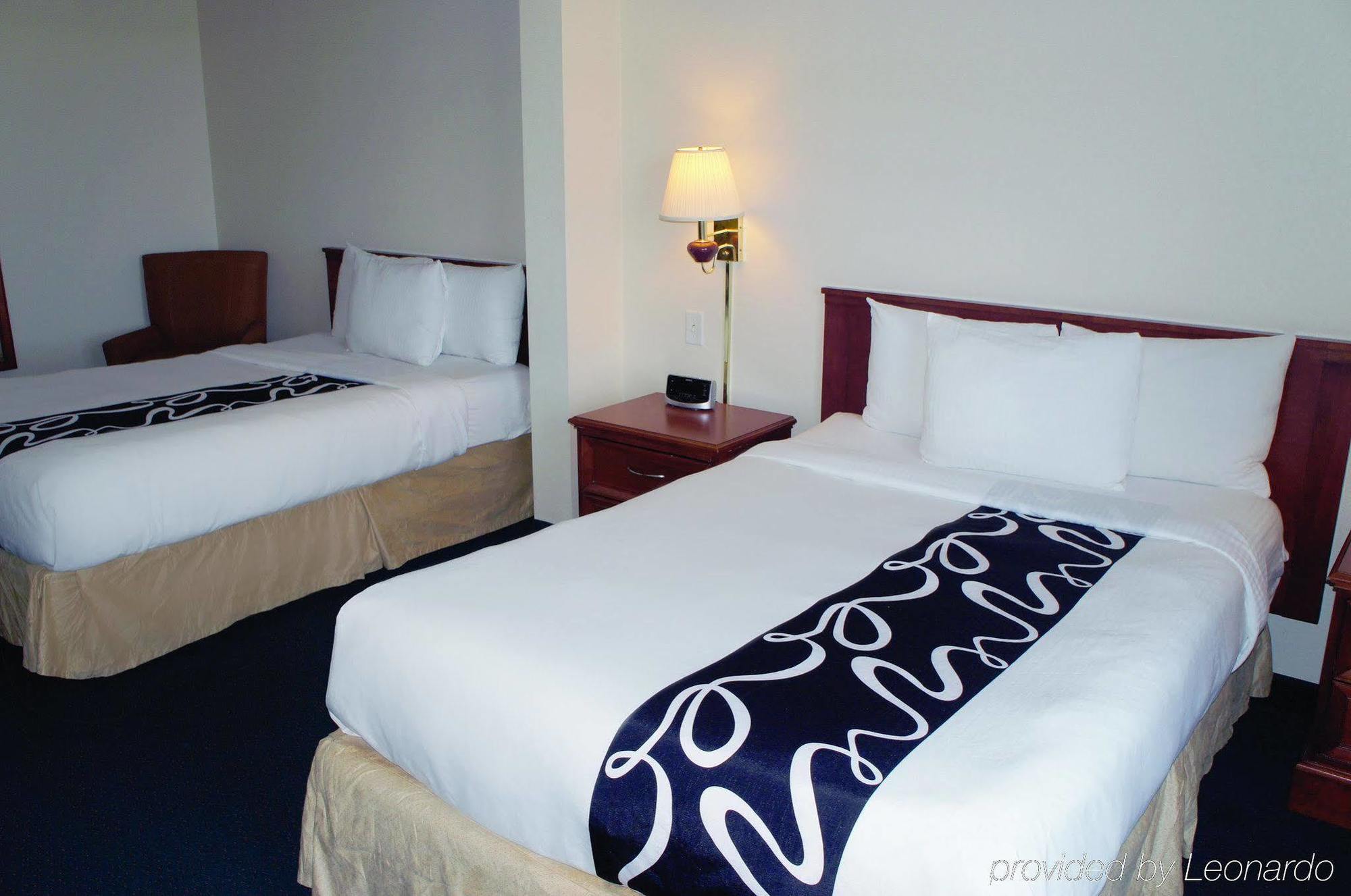 Hotel La Quinta By Wyndham Omaha Airport Downtown Carter Lake Esterno foto