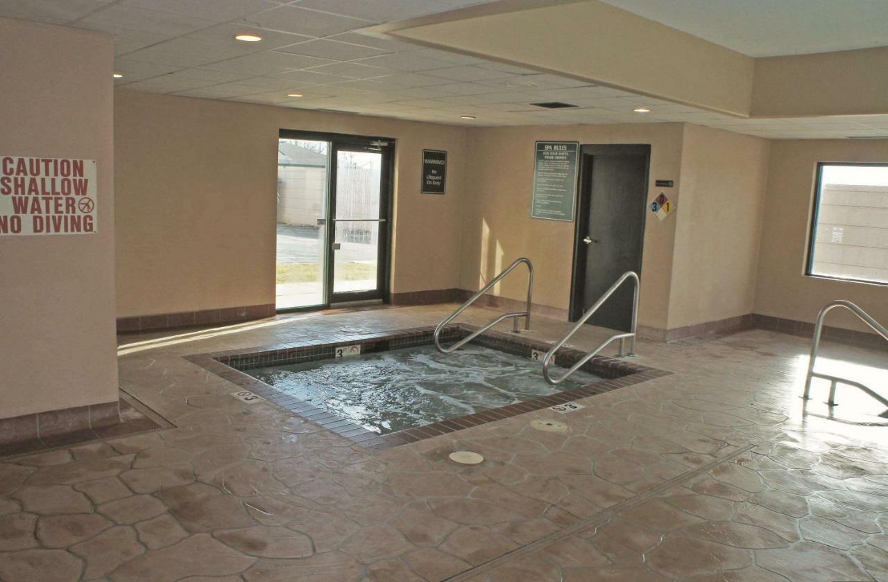Hotel La Quinta By Wyndham Omaha Airport Downtown Carter Lake Esterno foto