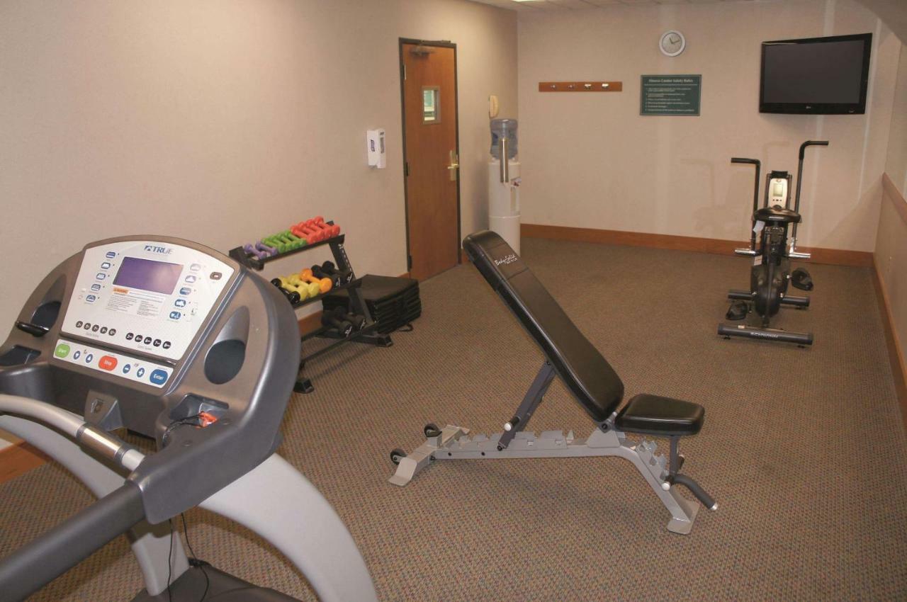 Hotel La Quinta By Wyndham Omaha Airport Downtown Carter Lake Esterno foto