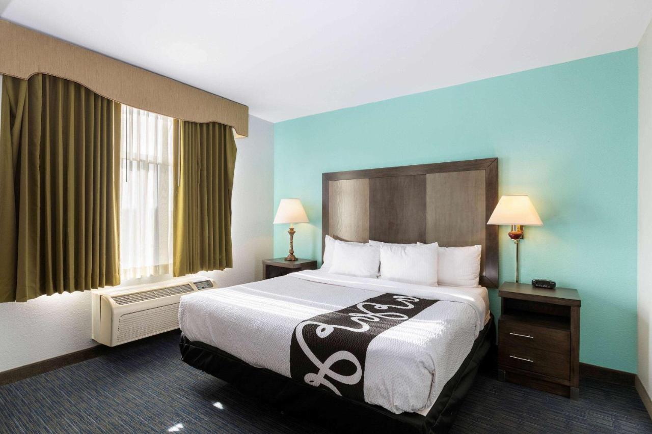 Hotel La Quinta By Wyndham Omaha Airport Downtown Carter Lake Esterno foto